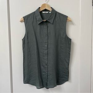 SLEEVELESS LINEN BUTTON DOWN